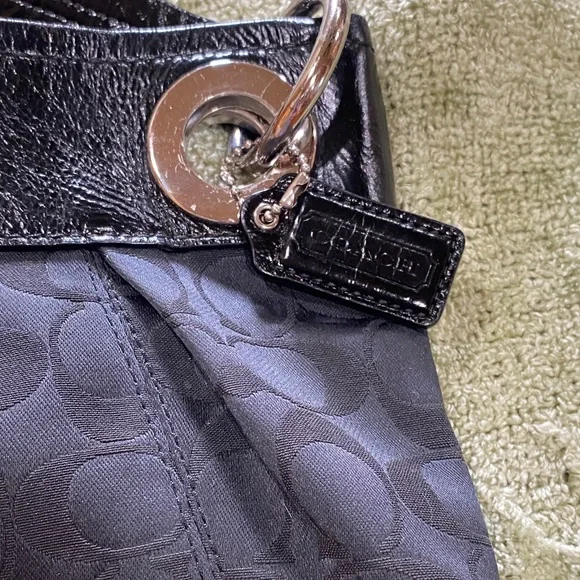 Coach Black Signature Jacquard Shoulder Bag with Leather Trim - Picture 3 of 4